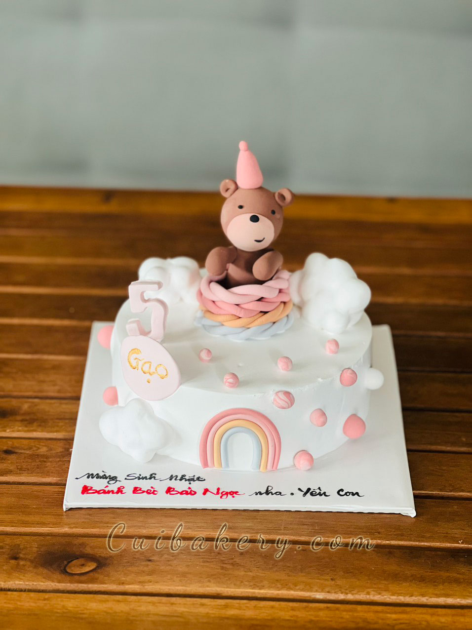 Bánh gato sinh nhật tặng bạn ngành y