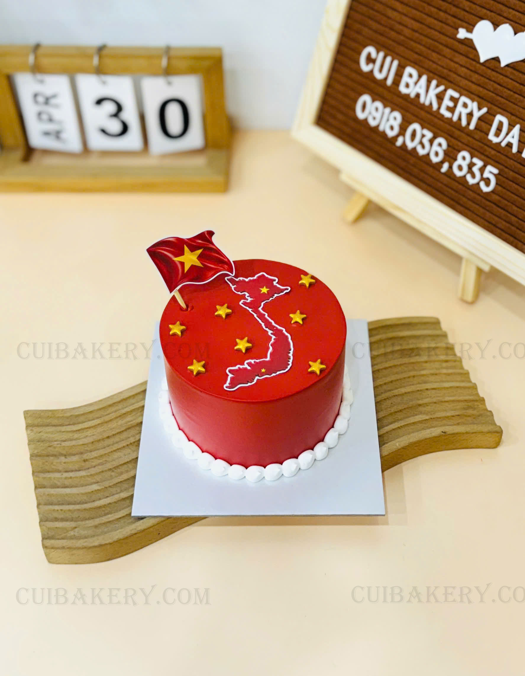 Mẫu bánh kem mini MN008